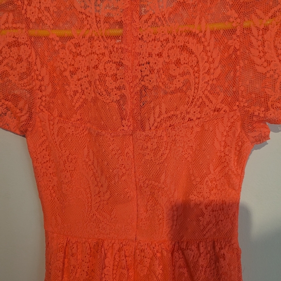 Top Shop neon lace overlay mini dress - Picture 4 of 5